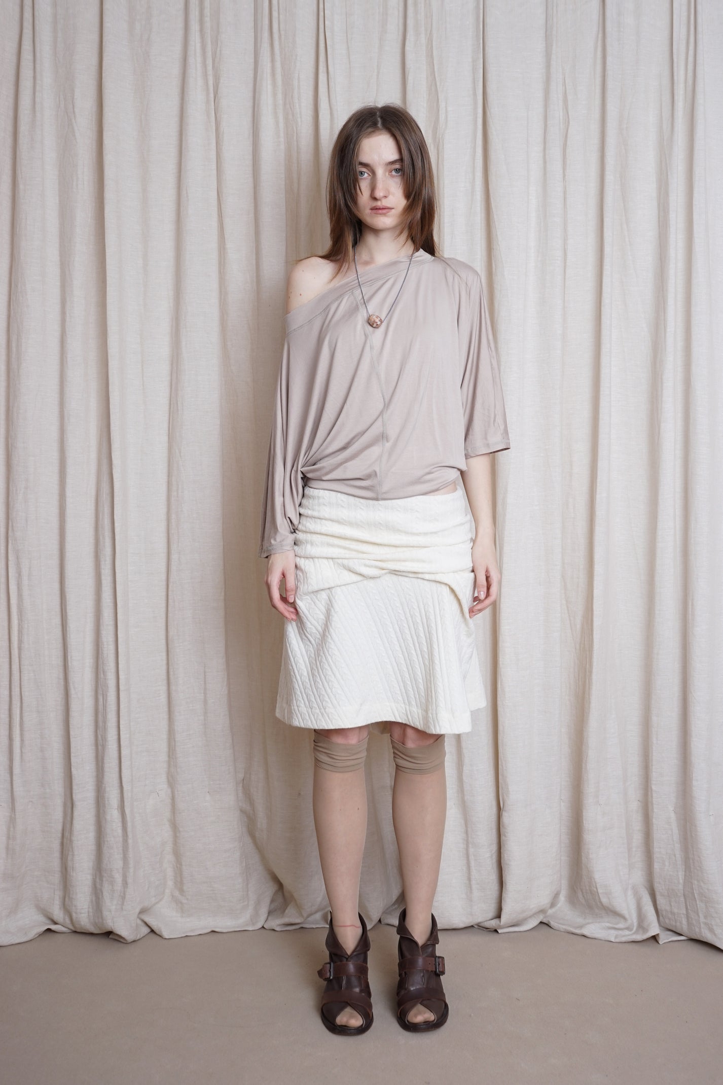 WRAP ME UP T-SHIRT- SAND