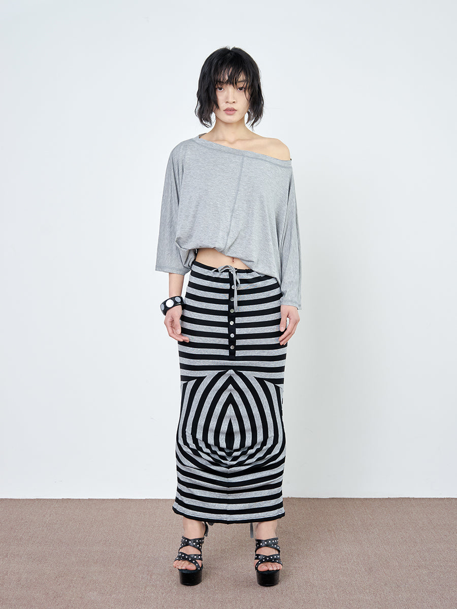 WRAP ME UP T-SHIRT- GREY