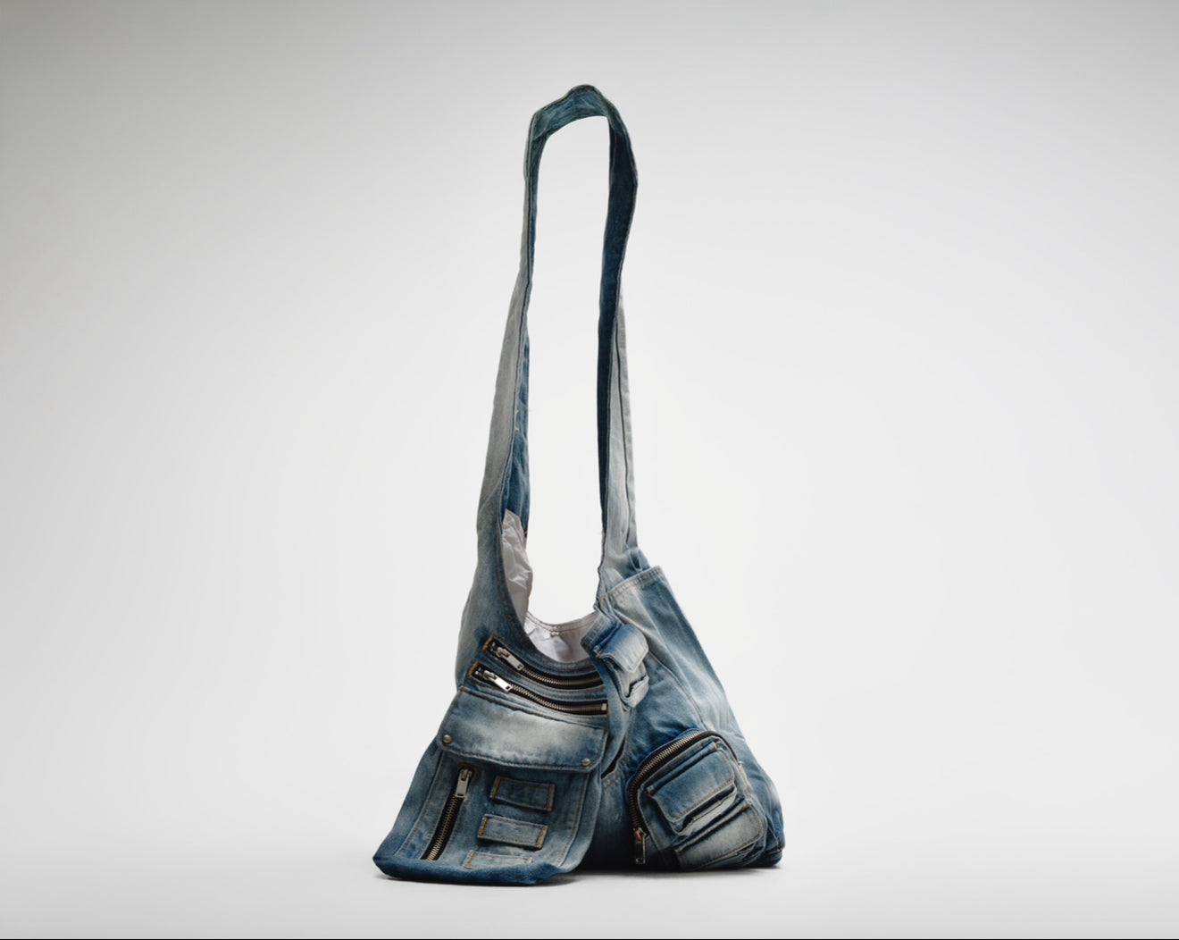 LONCHO “RAVE DENIM BAG” DYED BLUE