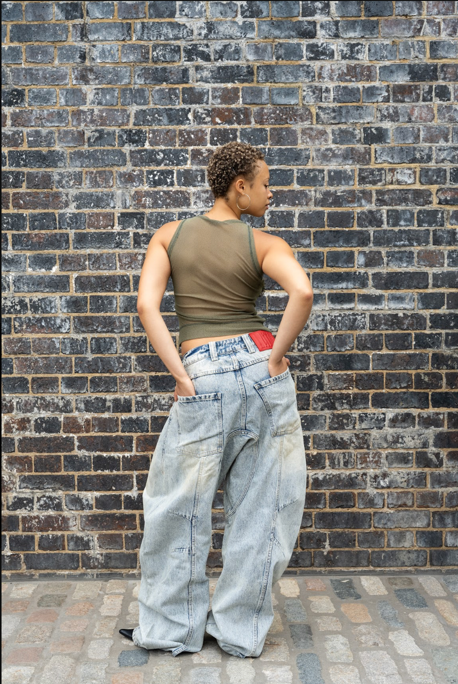 STORY LOOPER JEANS